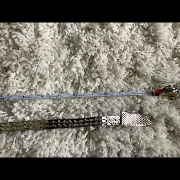 Ladies vintage belts - Picture 3 of 4